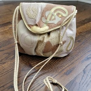 Nas Tan/neutral color Vintage 80's Bag